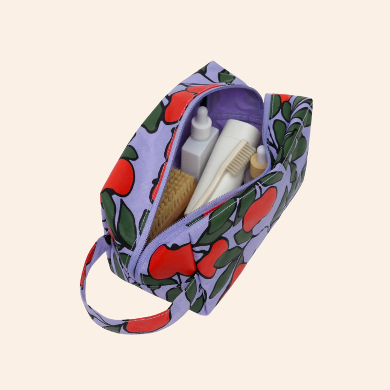Baggu Dopp Kit - Apple Tree