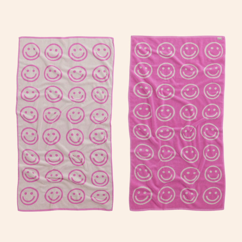Baggu Bath Towel - Happy Pink