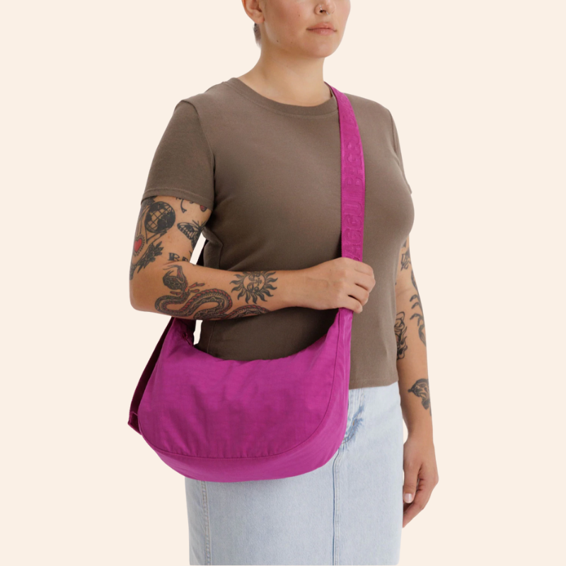 Baggu Crescent Bag - Deep Fuchsia