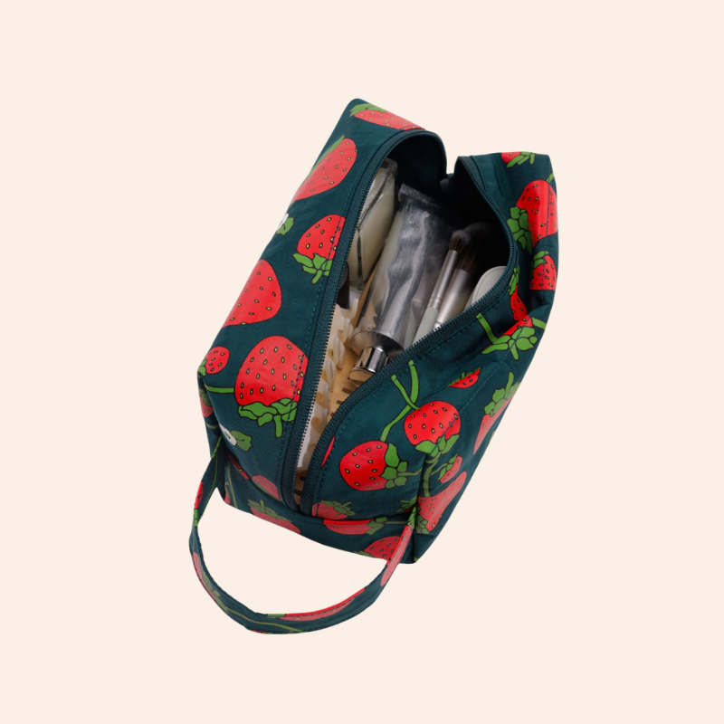 Baggu Dopp Kit - Strawberry Blossom