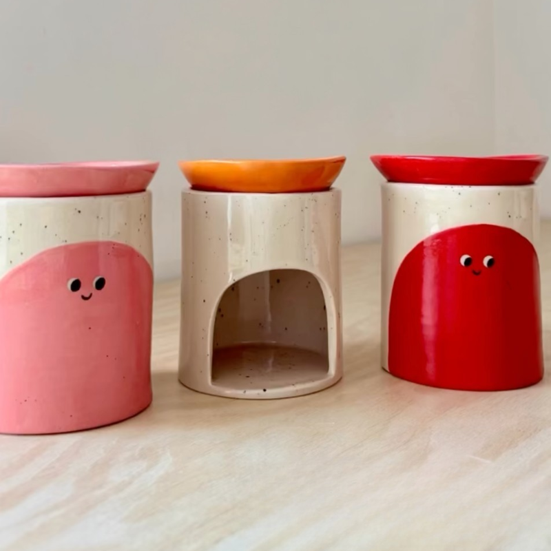 Ceramic Oil Burner - Single Smiley Blob